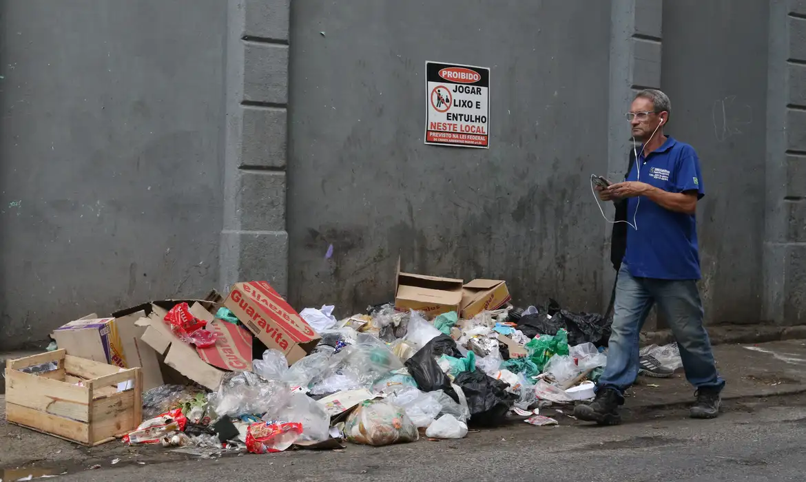 ONU: volume de resíduos não para de crescer no mundo