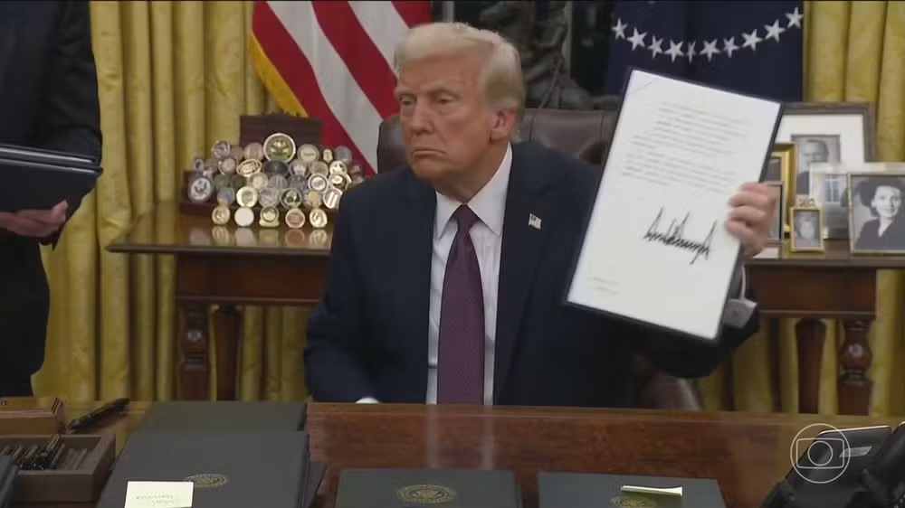Em três semanas de governo, Trump toma decisões controversas; algumas são contestadas na Justiça