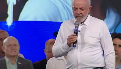 Lula cita Marisa: “Mulher tem mais apego aos filhos, mais responsabilidade”