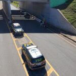 Operação Carnaval da PRF em Catalão prende foragidos, recolhe veículos irregulares e registra acidentes sem vítimas fatais