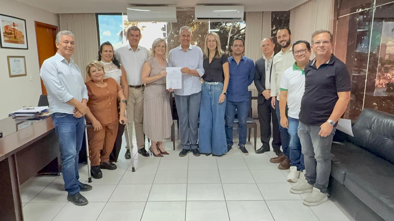 Conselho Municipal de Educação tem três novos membros