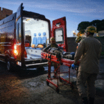 Acidente entre moto e caminhão deixa motociclista ferido em Catalão