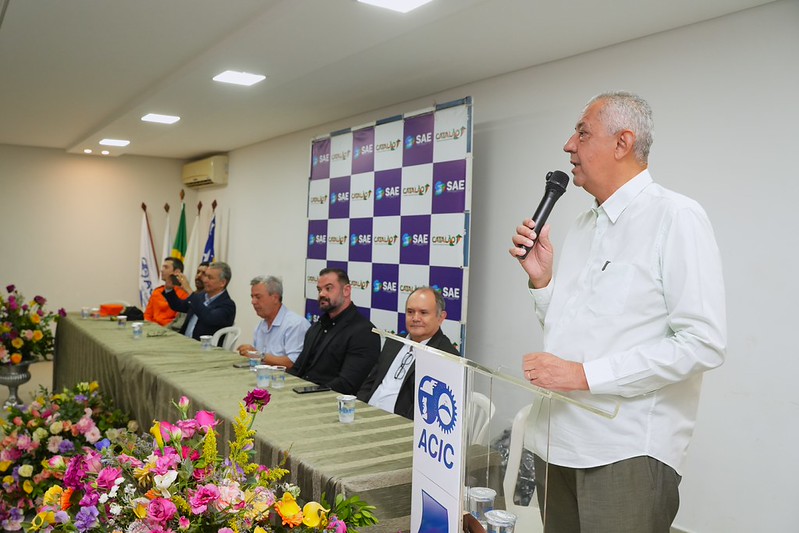 SAE empossa 51 novos servidores