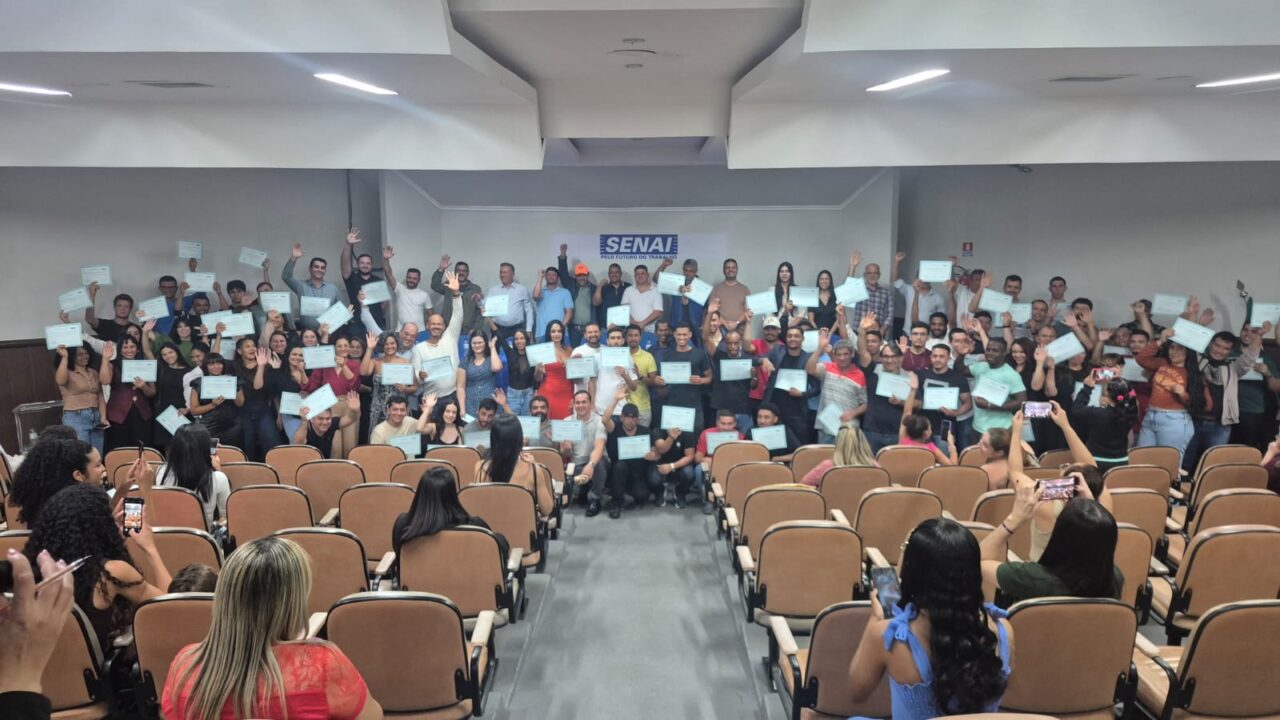 Projeto Prossiga forma centenas de trabalhadores em Catalão e Ouvidor com cursos gratuitos do Senai