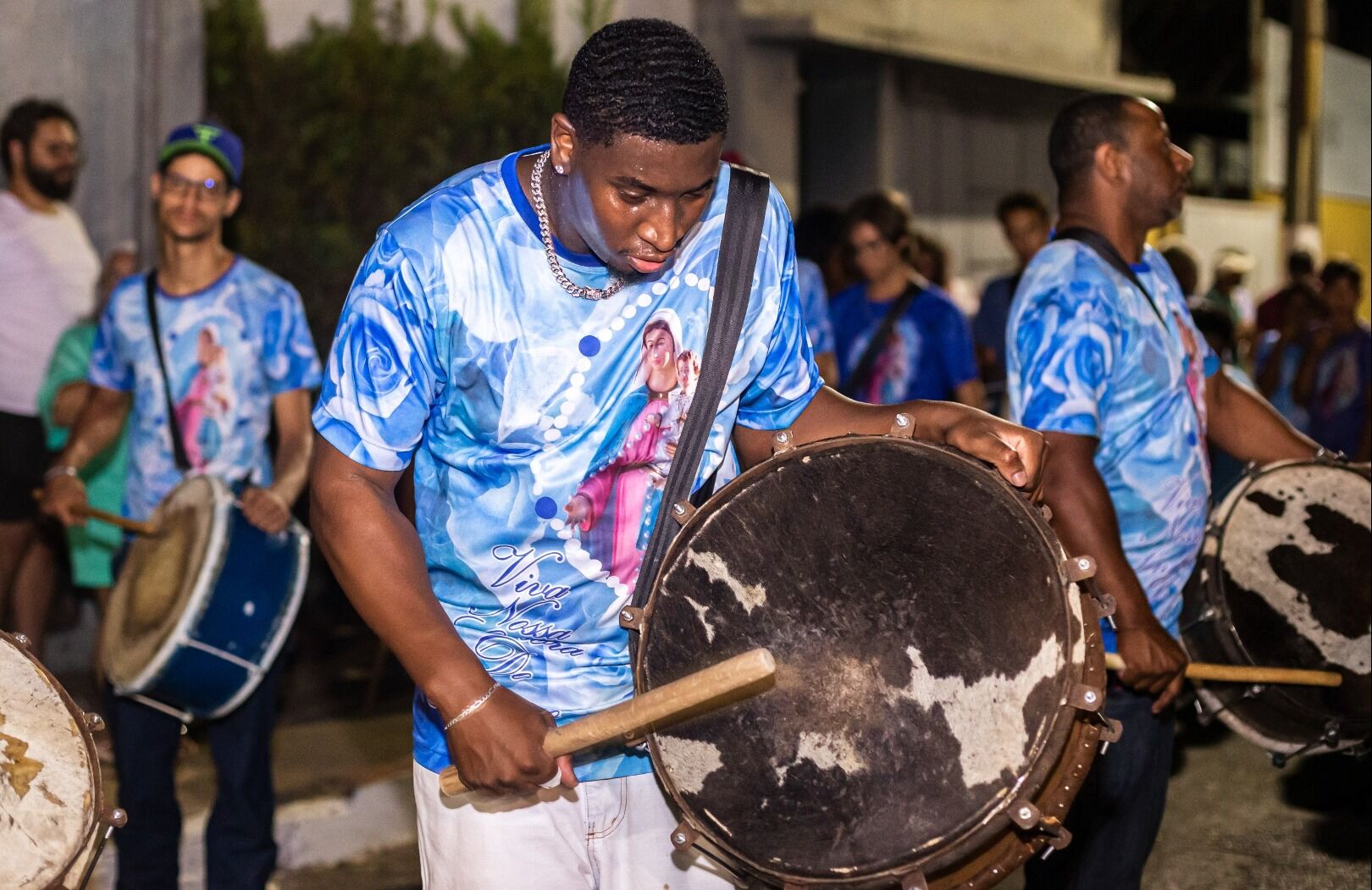 Grupo de congadeiros durante ensaio para a Festa do Rosário em Catalão. Foto: Portal Catalão