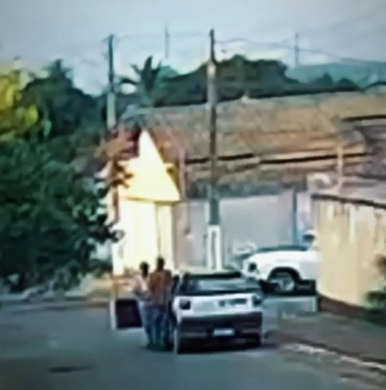Suspeito de roubar idoso é preso em Ipameri após ser encontrado escondido