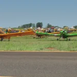Pilotos e equipes da aviação agrícola participam de treinamento em Catalão