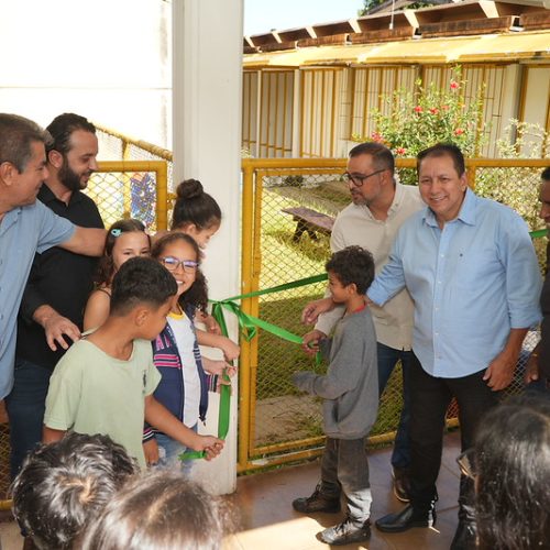 Prefeitura de Catalão entrega Jardim Aromático na Escola CAIC São Francisco de Assis