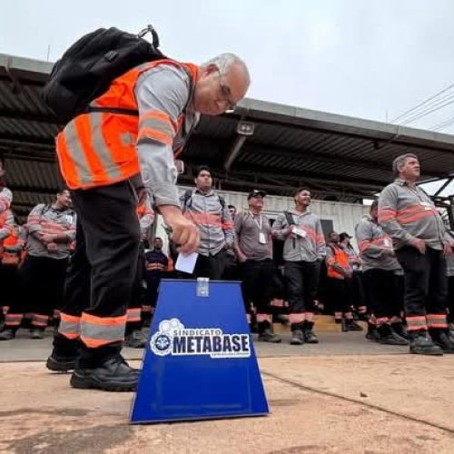 Metabase lança campanha salarial com trabalhadores da Mina Boa Vista em Catalão