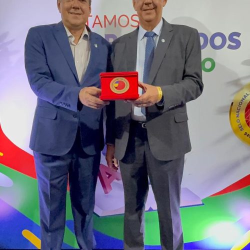 Catalão conquista Selo Ouro pelo segundo ano consecutivo na Educação