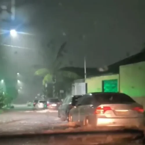 Chuva de 57,4 milímetros causa transtornos e interrupções de energia em Catalão