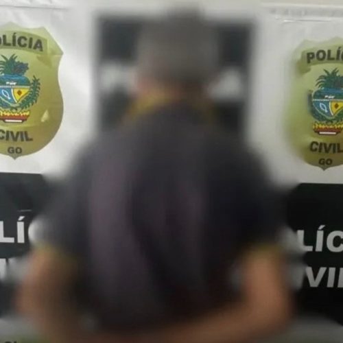 Pedreiro é preso suspeito de instalar celular para filmar cliente em Jaraguá